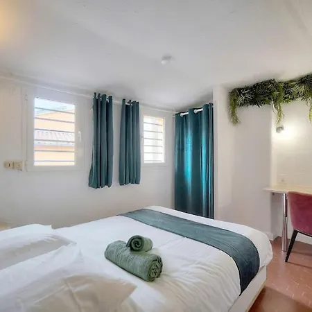 Monkey Forest Apartment Grasse