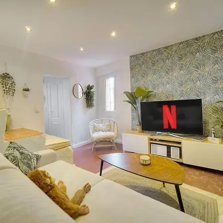 Apartment Monkey Forest Grasse
